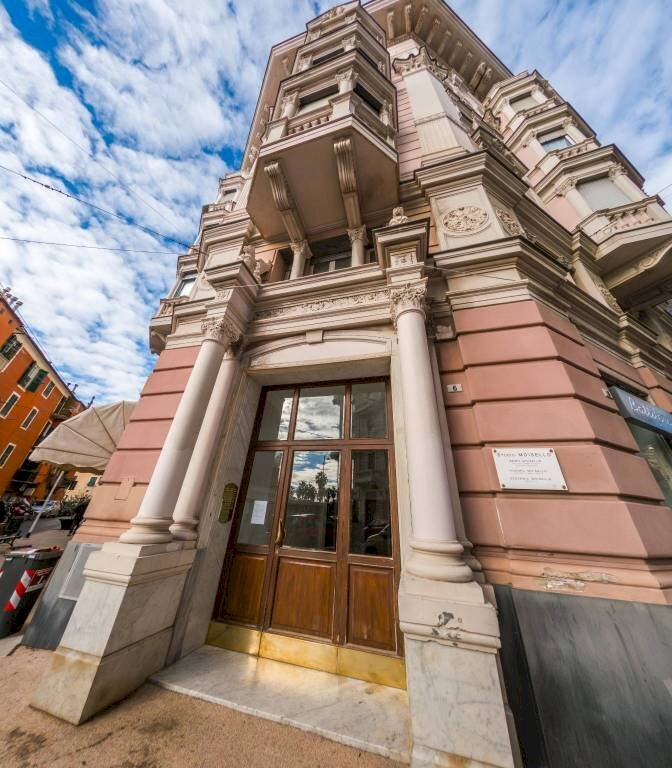 Facciata - Appartamento via Giovanni Opisso, Genova (zona Pegli) - foto 1