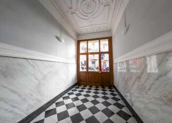 Interno palazzo - Appartamento via Giovanni Opisso, Genova (zona Pegli) - foto 2