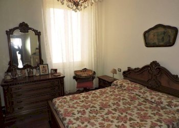 Camera da letto - Appartamento via Carlo Rolando, 11, Genova (zona Sampierdarena) - foto 7