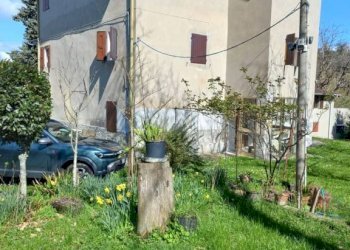 Facciata - Casa indipendente Valsamoggia (zona San Damaso) - foto 9