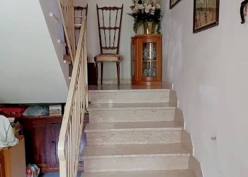 Scala - Casa indipendente Valsamoggia (zona San Damaso) - foto 13