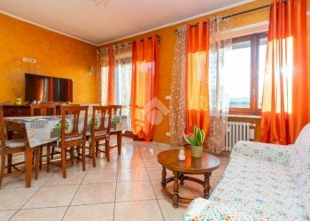 Trilocale Via fratelli Kennedy, Caselle Torinese - foto 4