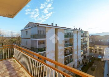 Trilocale Via fratelli Kennedy, Caselle Torinese - foto 8