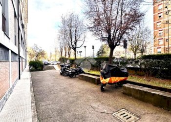 Quadrilocale Via Luigi Chiarelli, Milano (zona Gallaratese) - foto 3