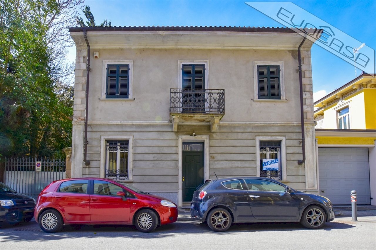 Villa Via Palestro 24, Pinerolo - photo 2