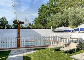 Piscina - Villa via Pablo Neruda, San Leo - foto 8