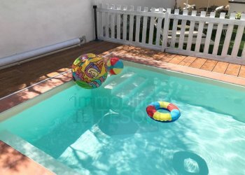 Piscina - Villa via Pablo Neruda, San Leo - foto 10