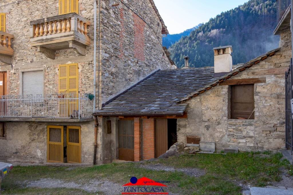 Facciata - Rustic Frazione Bassura, Stroppo - photo 2