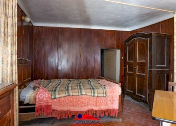 Camera da letto - Rustic Frazione Bassura, Stroppo - photo 11