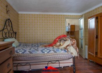 Camera da letto - Rustic Frazione Bassura, Stroppo - photo 17