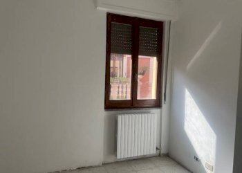 Stanza non arredata - Bilocale corso Giacomo Matteotti, 64, Lacchiarella - foto 8