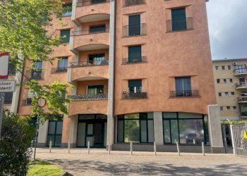 Facciata - Trilocale via Achille Grandi, 24, Corsico - foto 3