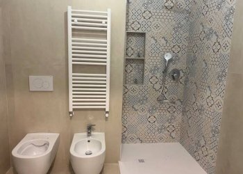 bagno - Trilocale via Achille Grandi, 24, Corsico - foto 24