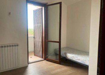 Camera da letto - Trilocale via per Cascina Centenara, 43, Lacchiarella - foto 4