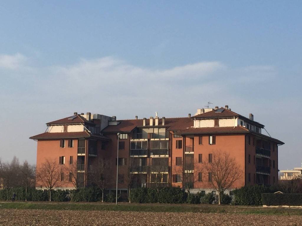 Facciata - Box via per Cascina Centenara, 43, Lacchiarella - photo 3