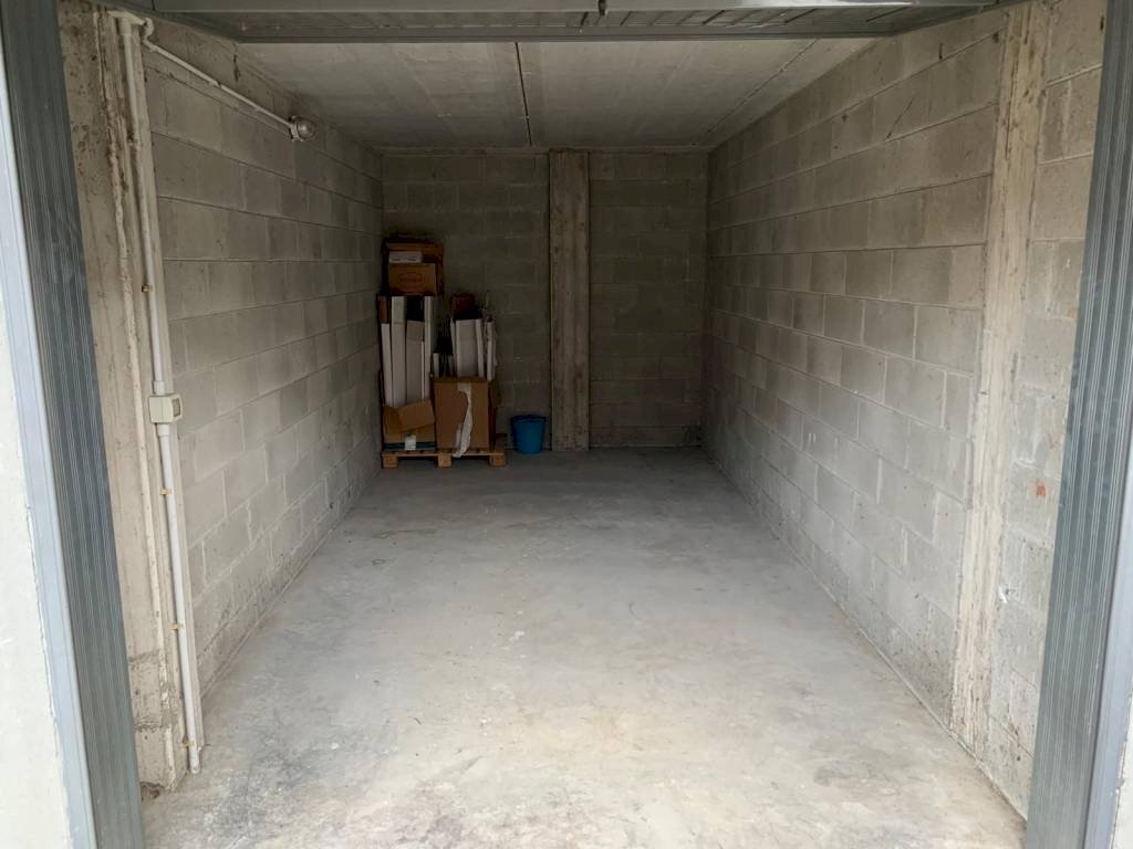 Box auto - Box via per Cascina Centenara, 43, Lacchiarella - photo 2