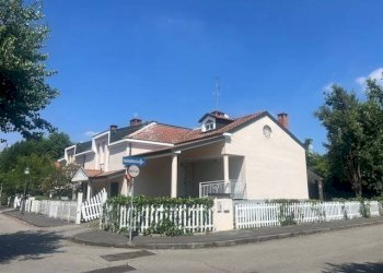 Zona - Villa via Rovido, Buccinasco - photo 22