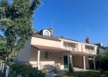 Facciata - Villa via Rovido, Buccinasco - foto 37