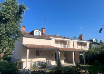 Facciata - Villa via Rovido, Buccinasco - foto 38