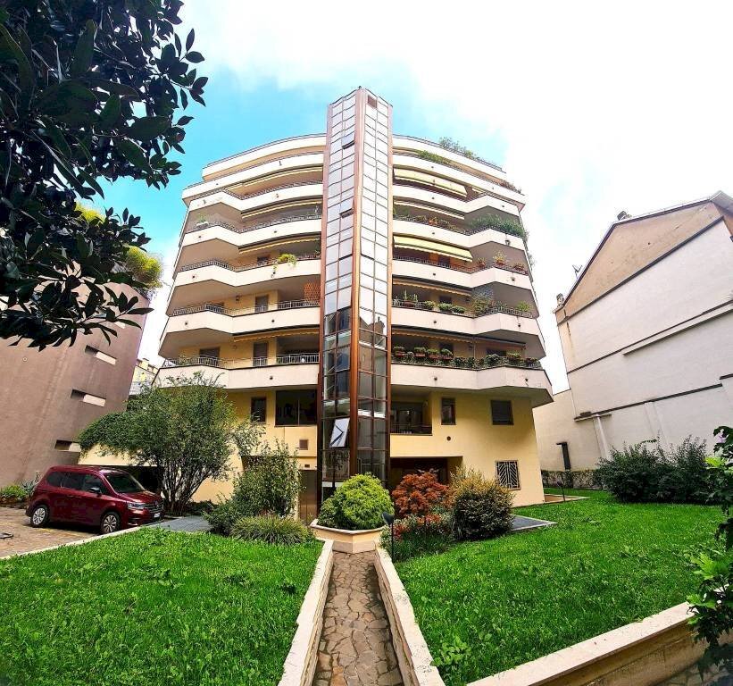 Facciata - Trilocale viale Corsica, 55, Milano - foto 3