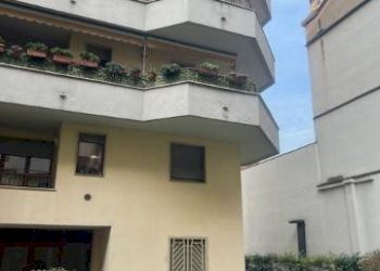 Facciata - Trilocale viale Corsica, 55, Milano - foto 23
