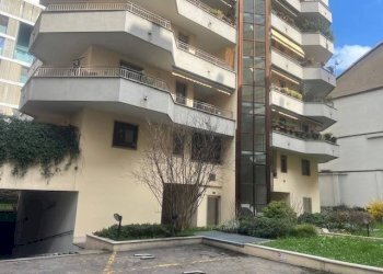 Facciata - Three-room apartment viale Corsica, 55, Milano - photo 26