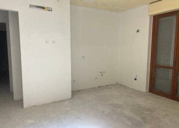 Salone - Three-room apartment viale Corsica, 55, Milano - photo 31