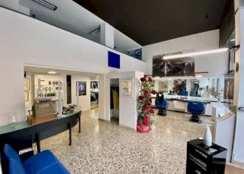 Salone - Shop via Trieste, 13H, Biella - photo 8