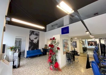 Salone - Shop via Trieste, 13H, Biella - photo 9