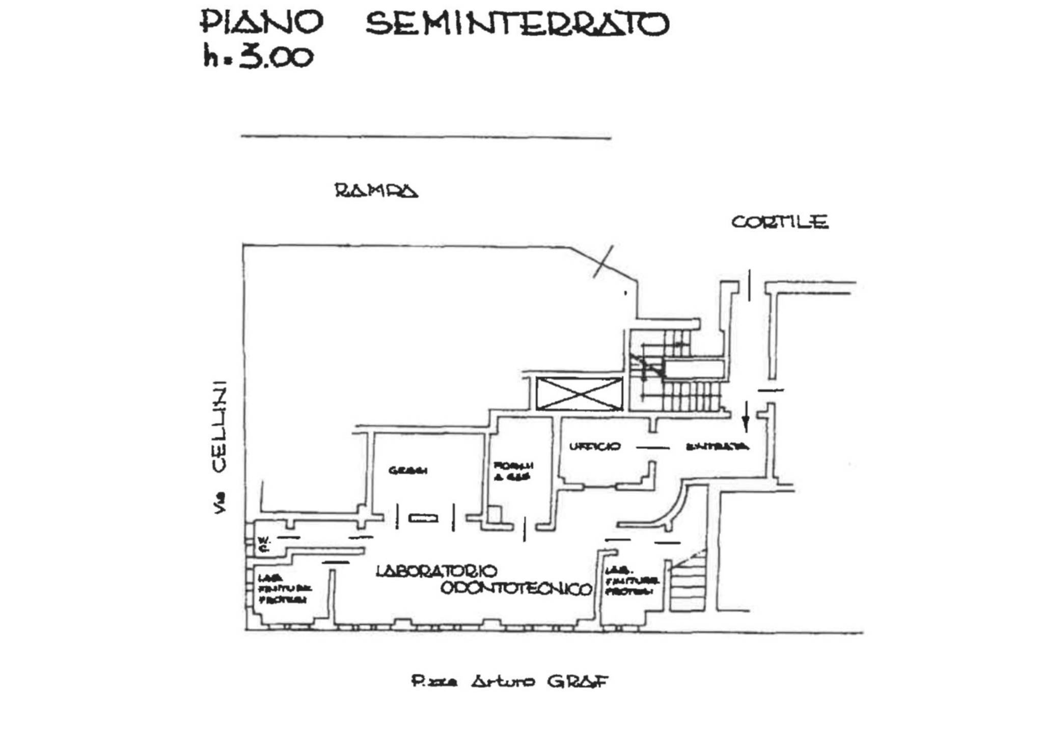 Shop piazza Arturo Graf, 132, Torino (neighborhood San Salvario) - floor plans 1