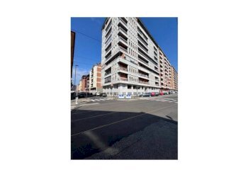 Zona - Shop piazza Arturo Graf, 132, Torino (neighborhood San Salvario) - photo 1