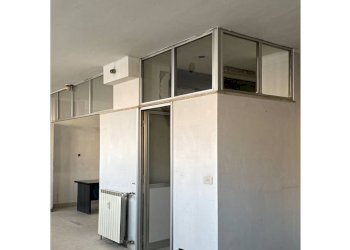 Interno non residenziale - Shop piazza Arturo Graf, 132, Torino (neighborhood San Salvario) - photo 4