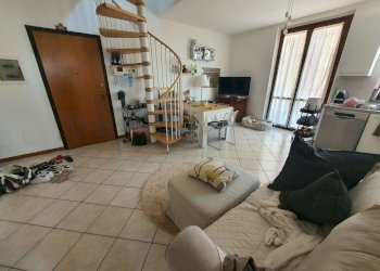 zona giorno - Trilocale via Monsignor Quaini, 15, Spino d'Adda - foto 3