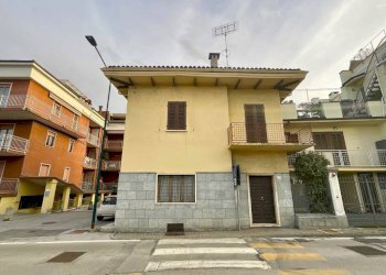 Facciata - Independent house corso Giovanni Giolitti, 13, Busca - photo 10