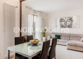 Salone - Quadrilocale via Giuseppe Romita, Govone - foto 1