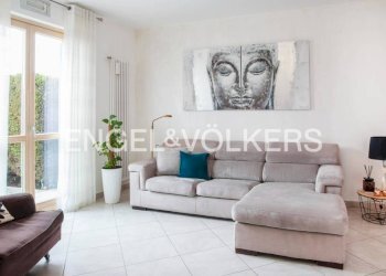 Salone - Quadrilocale via Giuseppe Romita, Govone - foto 3