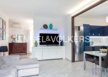 Salone - Quadrilocale via Giuseppe Romita, Govone - foto 4