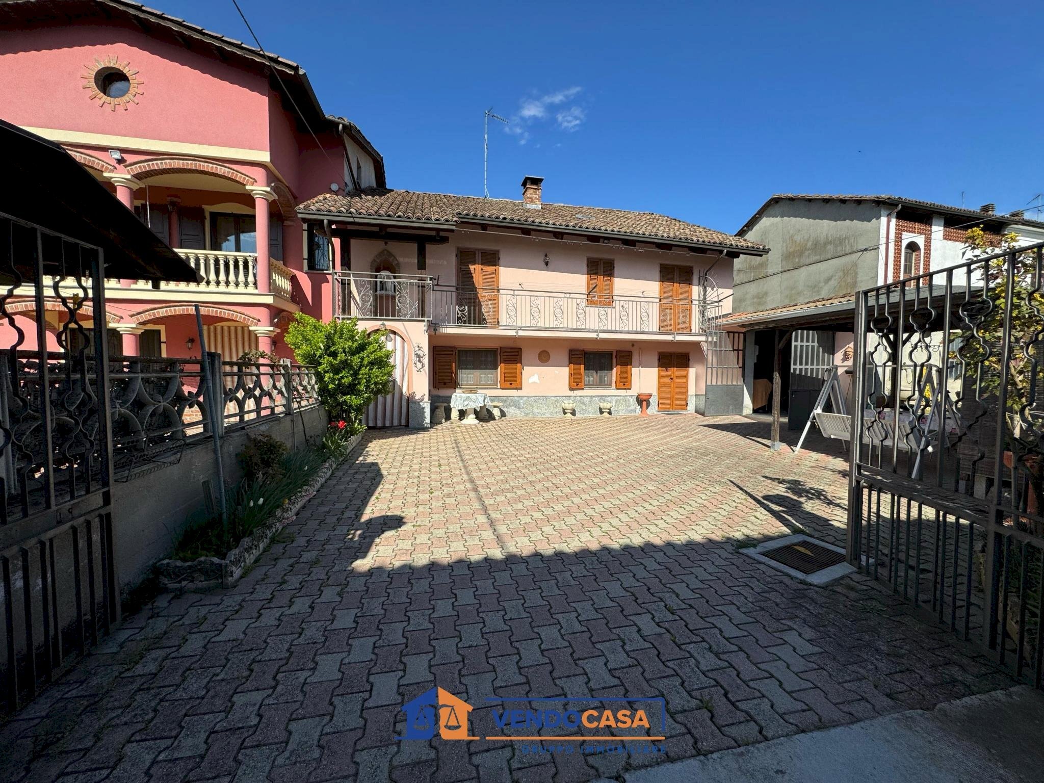 Casa indipendente Castelnuovo Belbo - foto 2