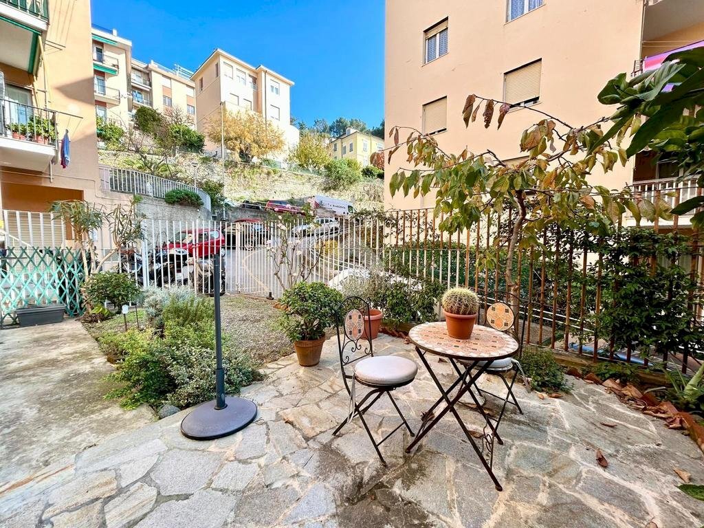 Bilocale Via Laviosa, Genova (zona Pegli) - foto 1