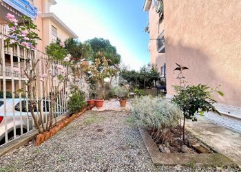 Bilocale Via Laviosa, Genova (zona Pegli) - foto 30