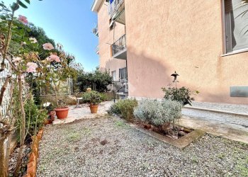 Bilocale Via Laviosa, Genova (zona Pegli) - foto 36