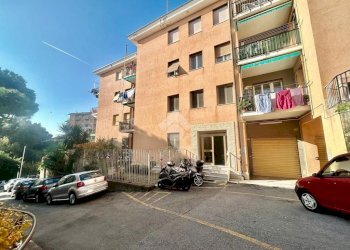 Bilocale Via Laviosa, Genova (zona Pegli) - foto 44