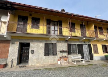 Casa semi indipendente Via Torino, San Francesco al Campo - foto 1