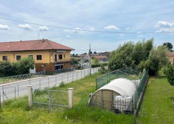 Casa semi indipendente Via Torino, San Francesco al Campo - foto 2