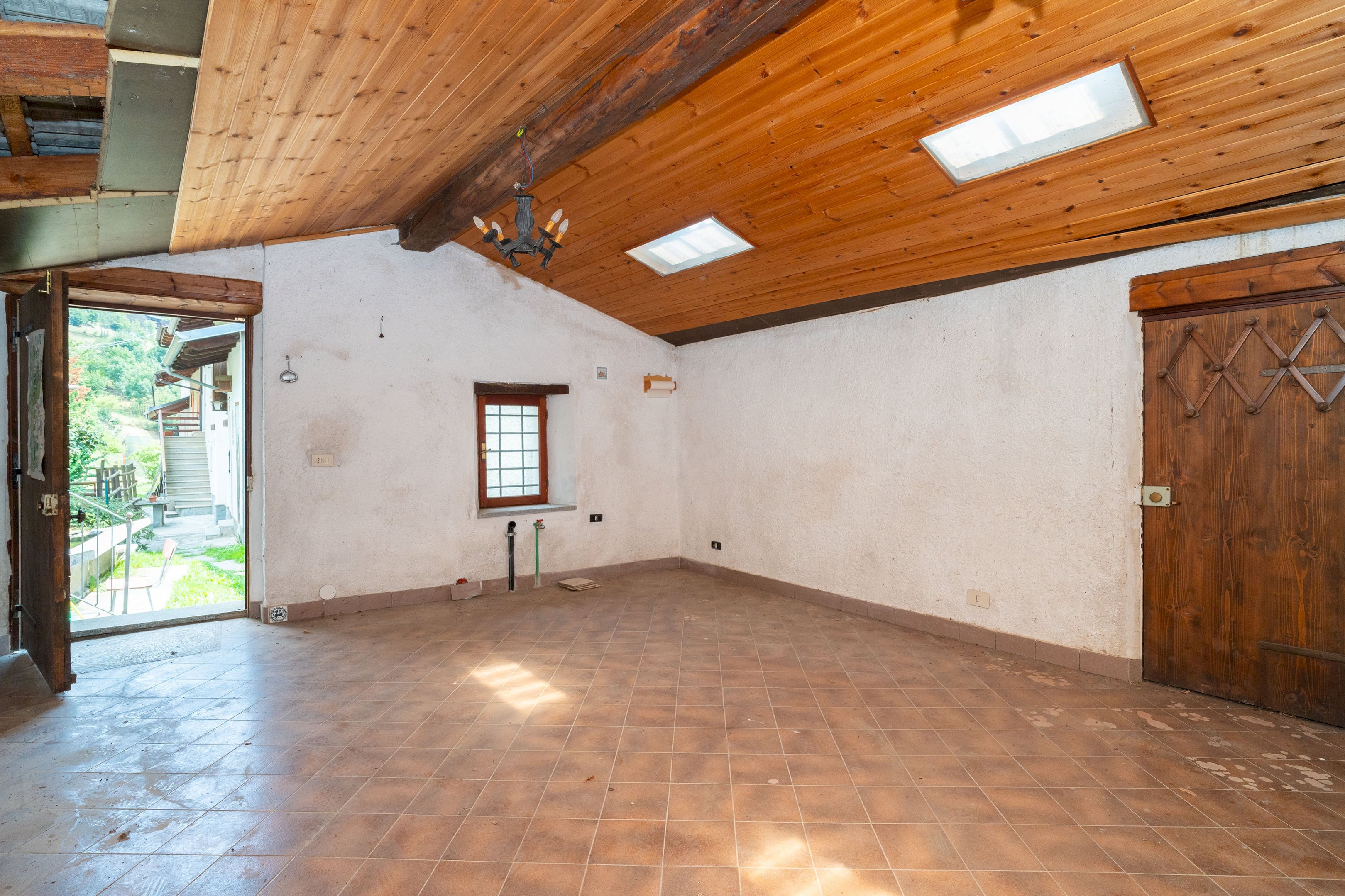 Baita Borgata Graziani-Civalleri, snc, Sampeyre - foto 3