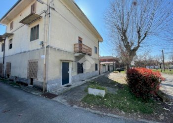 Casa indipendente Viale Malpiardo, San Giusto Canavese - foto 2