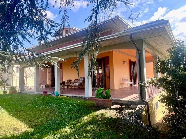 Villa Unifamiliare Lesignano de' Bagni - foto 1