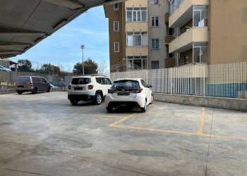 Parking space Via Nostra Signora del Monte, Savona - photo 2