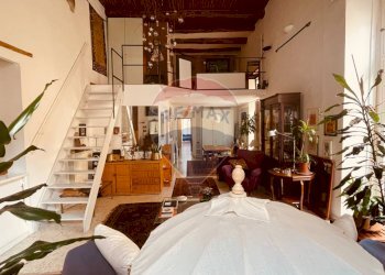 Appartamento Napoli (zona San Ferdinando) - foto 2