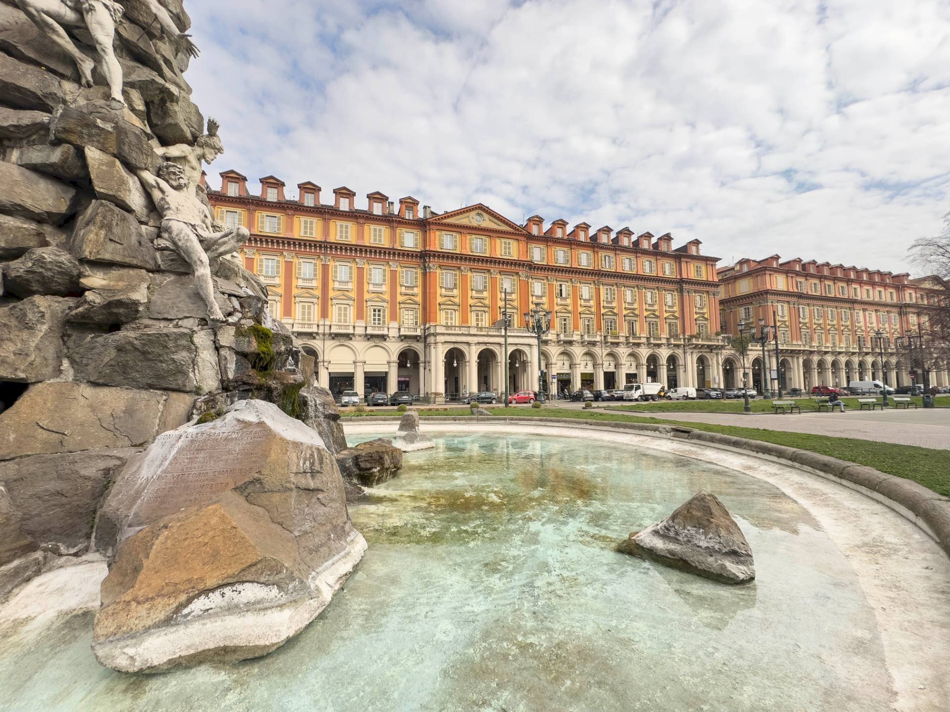 Apartment Piazza Statuto, Torino (neighborhood Centro) - photo 1